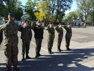 Uczniowie z ZS w Radoryżu Smolanym na szkoleniu w Pułku Reprezentacyjnym WP