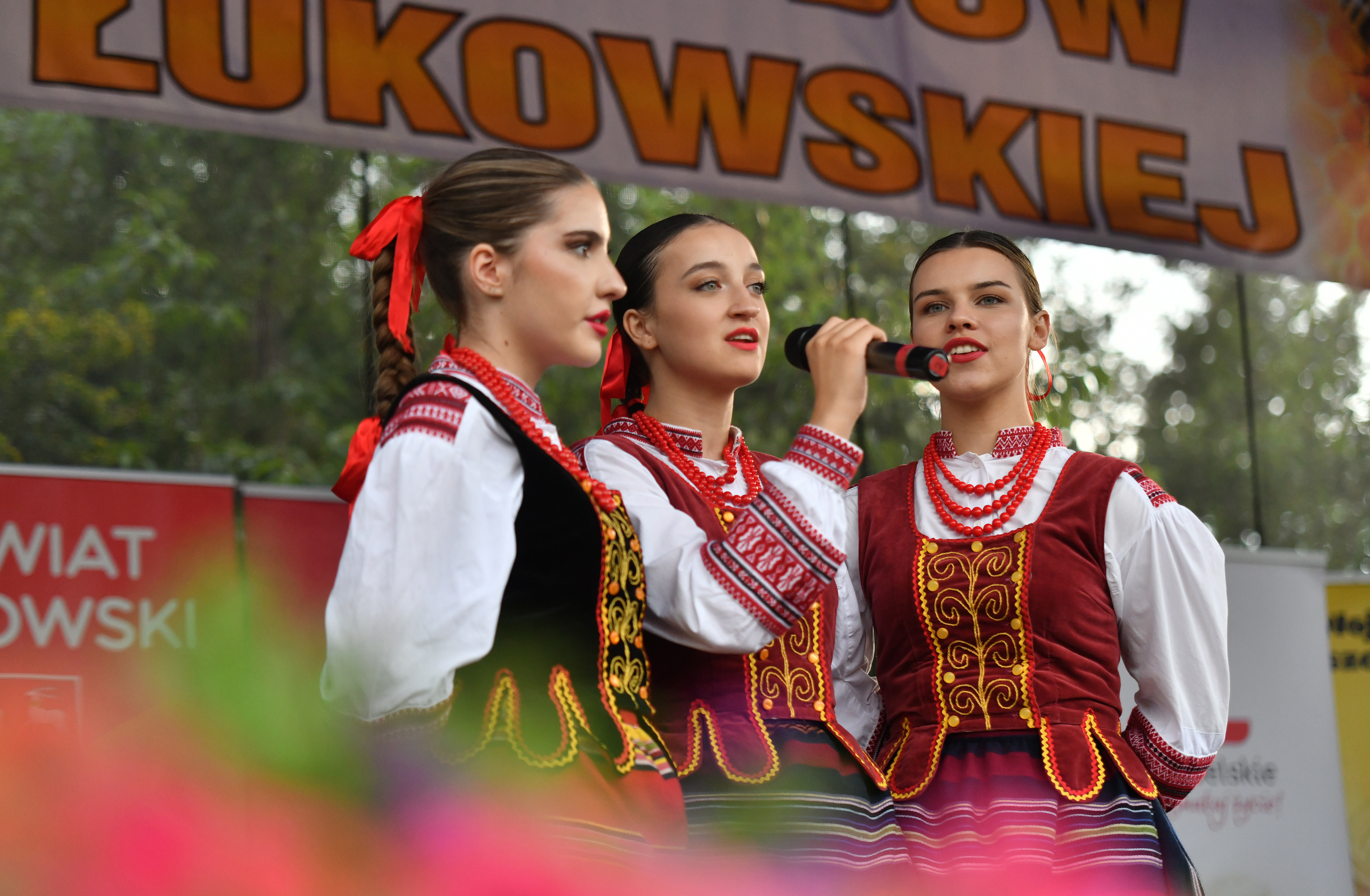 Jubileusz „Kropelek Rosy”. 20 lat folkloru, pasji i pracy z młodymi talentami.